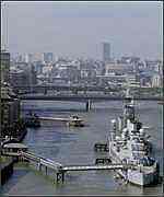 [ image: Mr Calvi's body was found under Blackfriars bridge (background)]
