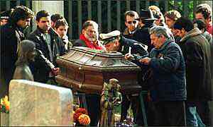 [ image: Roberto Calvi: His death still a mystery]