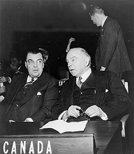 Paul Martin Senior & Mackenzie King at U.N. Opening 1946