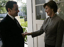 President of France Nicholas Sarkozy, US First Lady Laura Bush, Freemasonry Secret Handshake 